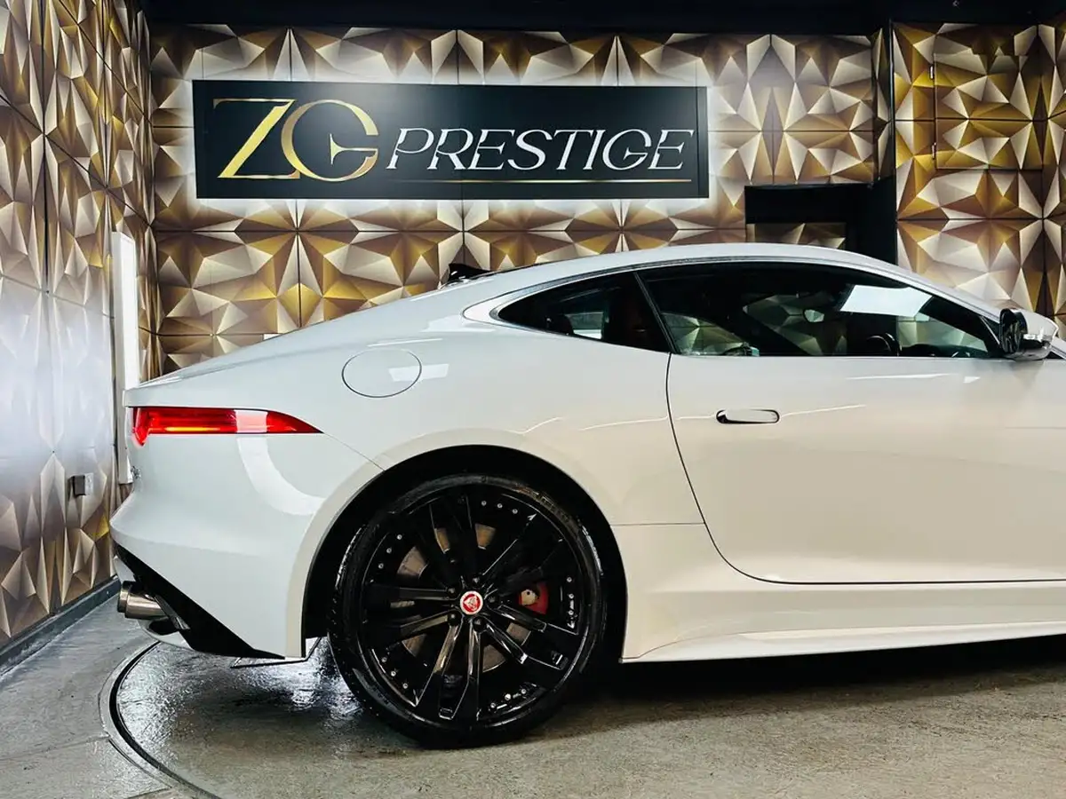 2016-jaguar-f-type-50-v8-sc-r-awd-coupe-big-37