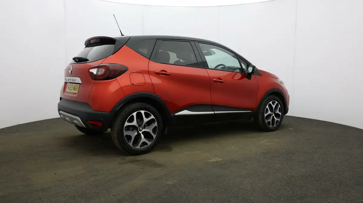 2019-renault-captur-09-tce-gt-line-big-54