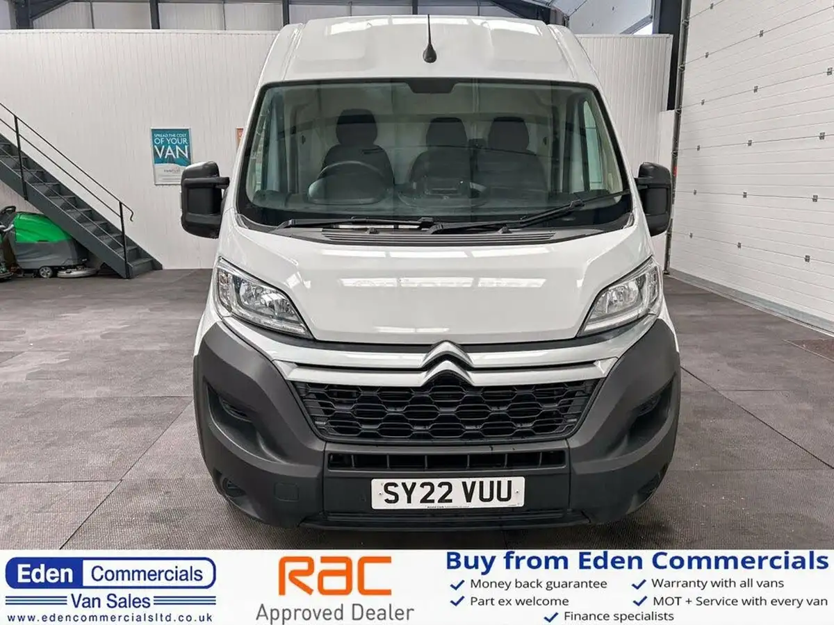 2022-citroen-relay-22bluehdi-35-l3h2-enterprise-panel-big-9