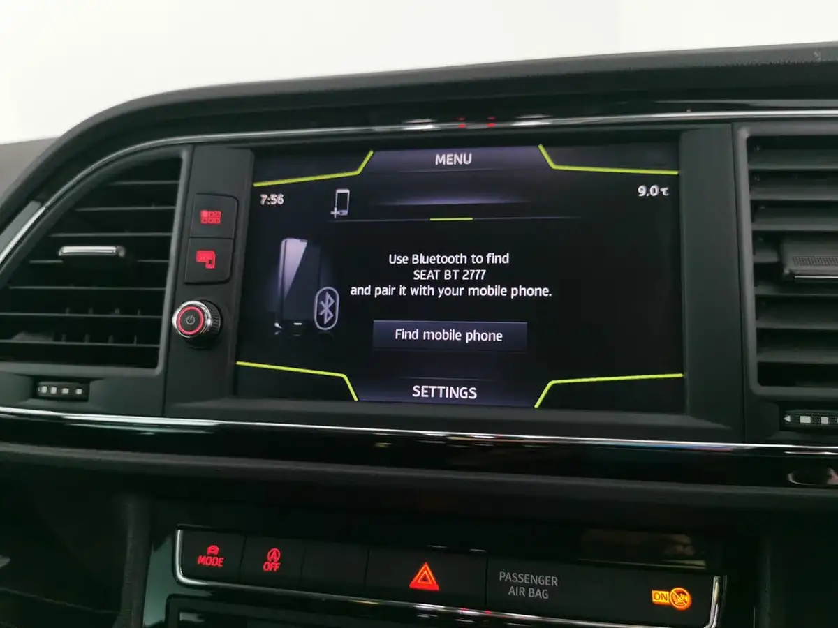 2017-seat-leon-14-ecotsi-fr-technology-hatchback-5d-big-16
