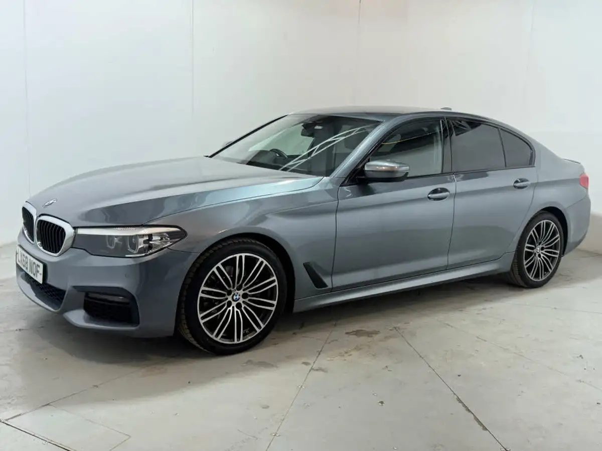 2018-bmw-5-series-20-520i-m-sport-ss-saloon-4d-big-2