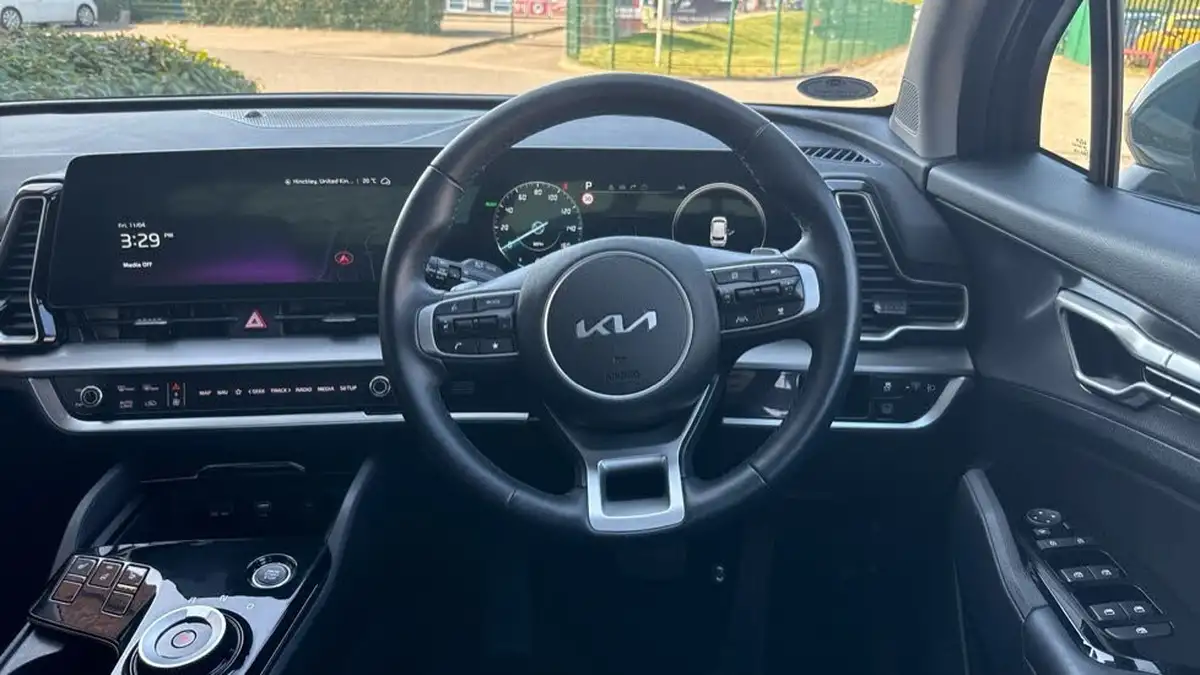 2023-kia-sportage-16-t-gdi-3-226bhp-hev-auto-big-34
