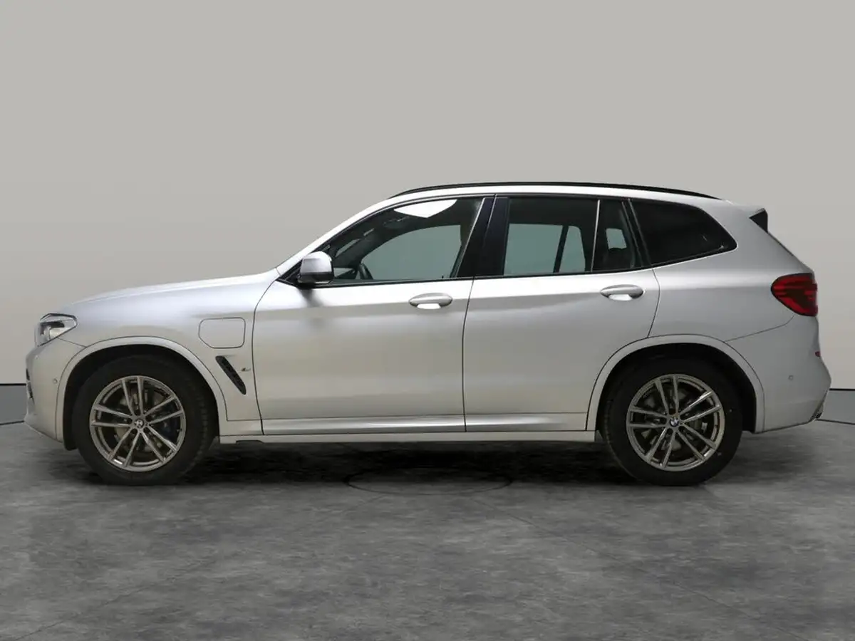 2020-bmw-x3-20-xdrive-30e-m-sport-big-12