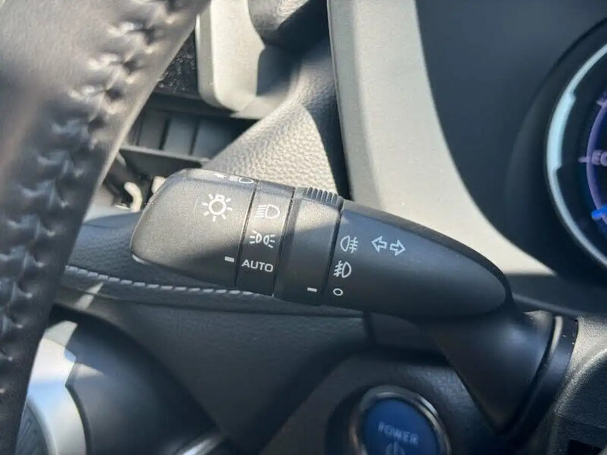 2019-toyota-rav4-25-vvt-i-icon-big-14