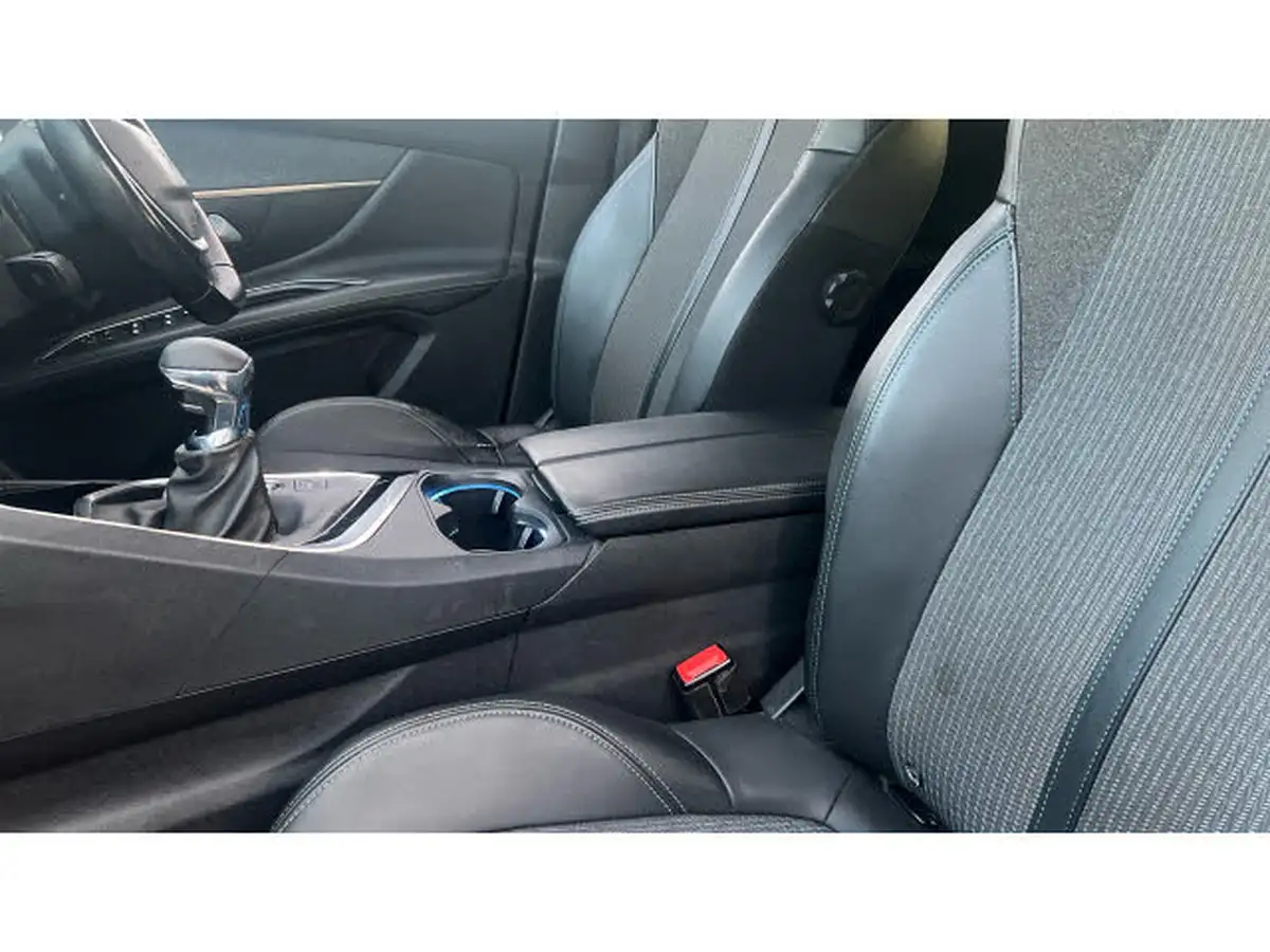 2021-peugeot-3008-suv-15-bluehdi-allure-big-24