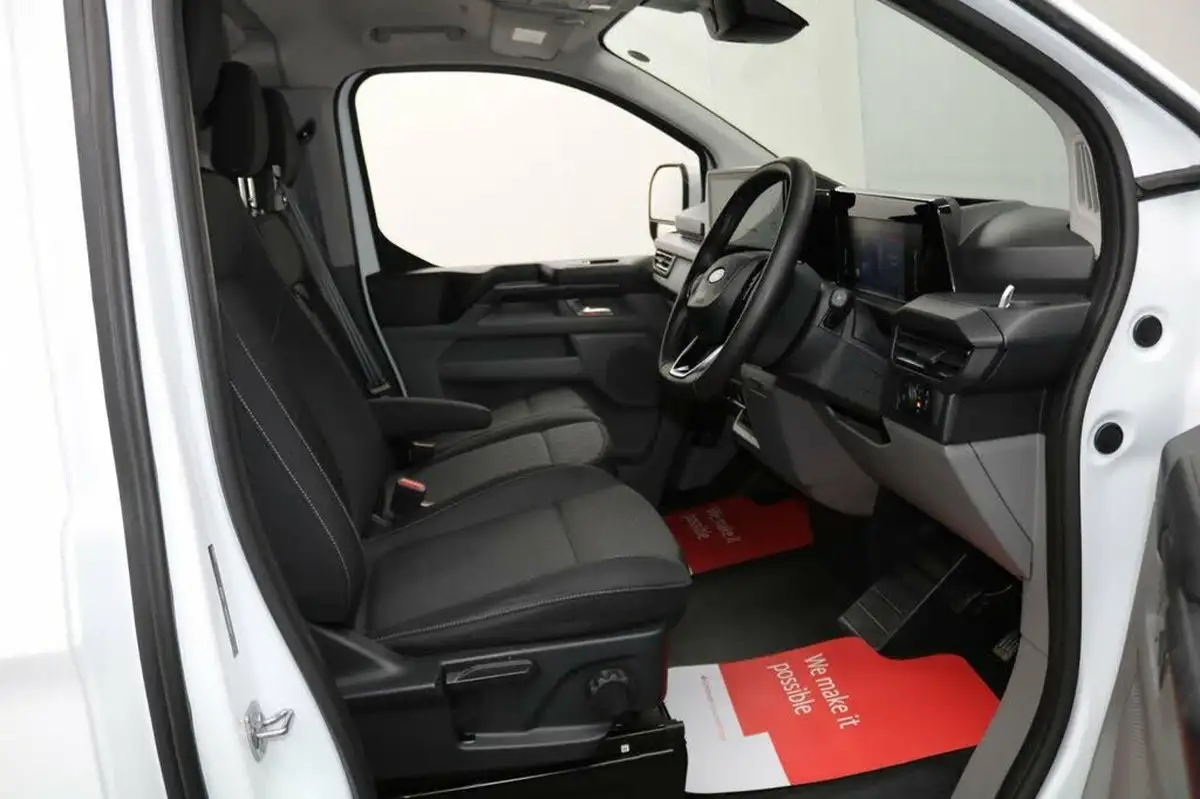 2023-ford-transit-custom-20tdci-300-l1h1-trend-136pseu6e-panel-van-1996cc-auto-big-23