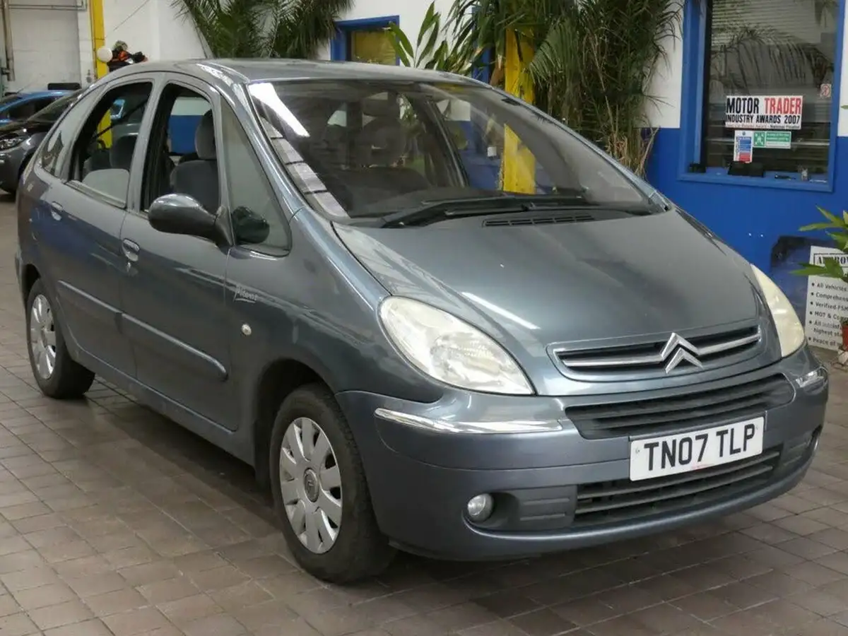 2007-citroen-xsara-picasso-16-vtx-big-5