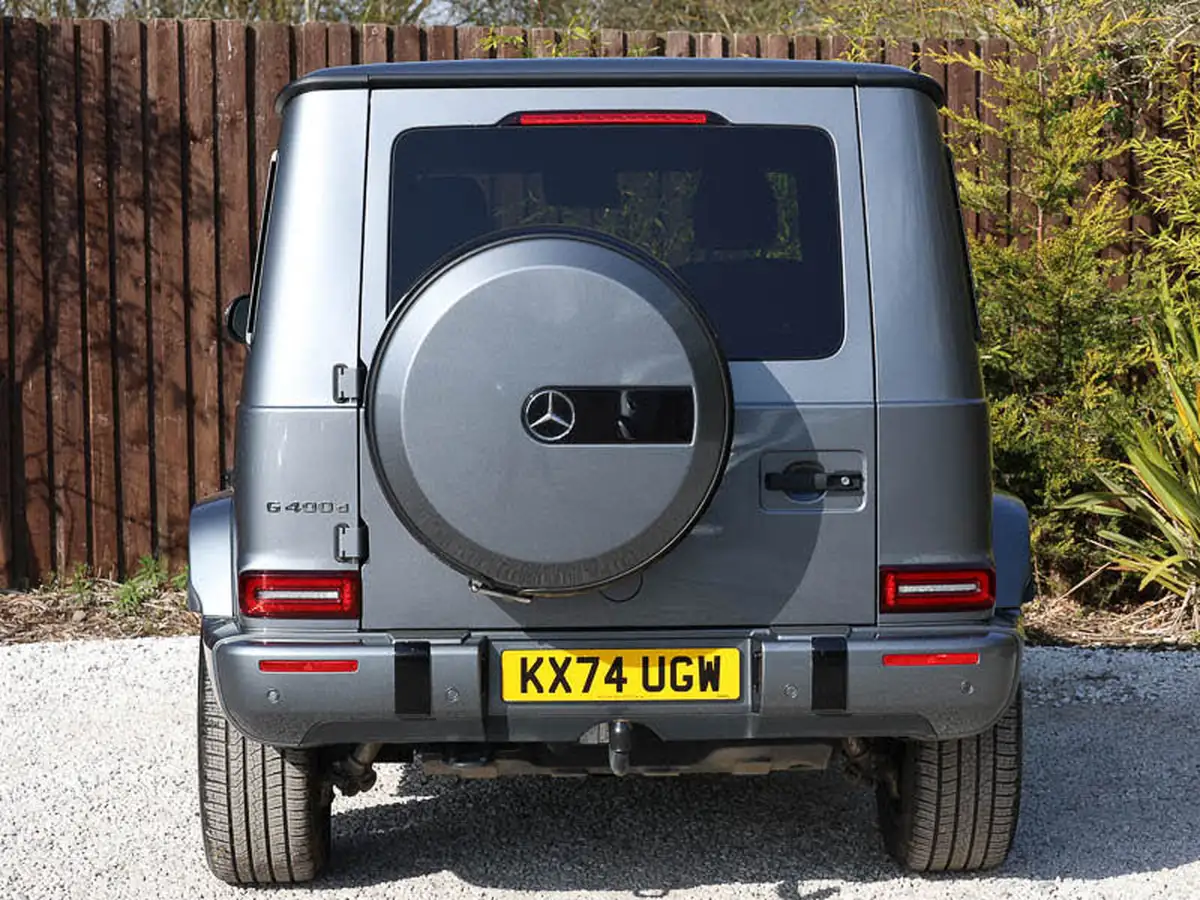 2024-mercedes-benz-g-class-29d-g400d-amg-line-premium-plus-big-18