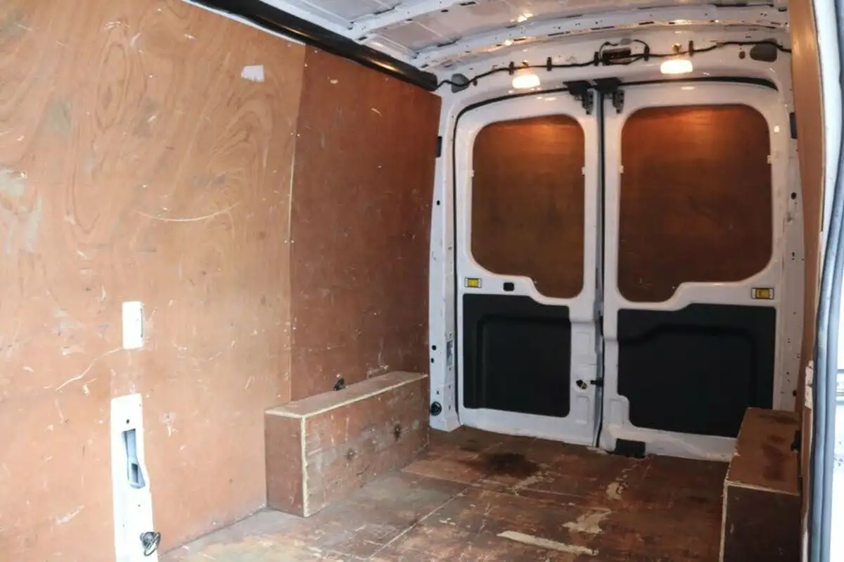 2022-ford-transit-20tdci-350-l3h2-leader-130pseu6dt-panel-van-big-14