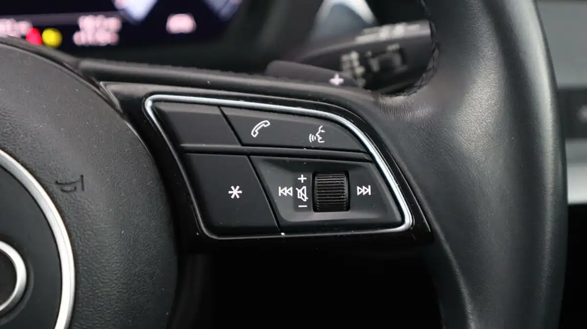 2022-audi-a3-15-35-tfsi-technik-s-tronic-big-24