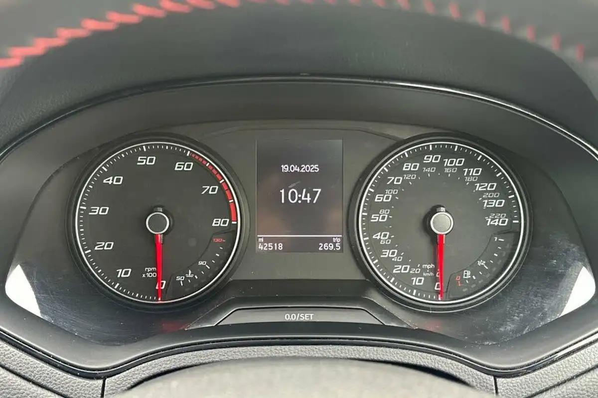 2021-seat-arona-10-tsi-fr-red-edition-dsg-big-11