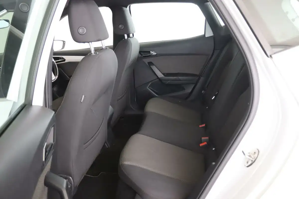 2018-seat-arona-10-tsi-xcellence-big-11
