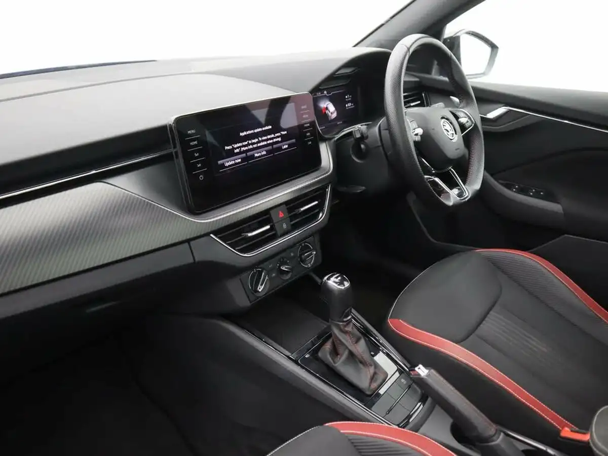 2021-skoda-kamiq-15-tsi-monte-carlo-dsg-big-8