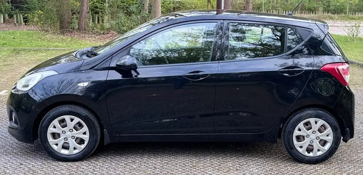 2014-hyundai-i10-10-se-big-13