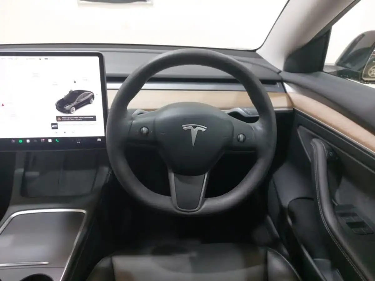 2021-tesla-model-3-e-long-range-4x4-big-6
