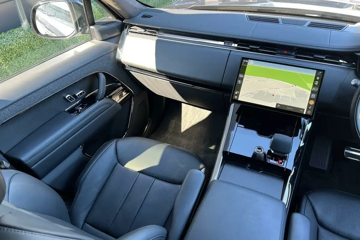 2024-land-rover-range-rover-sport-30-p460e-autobiography-big-48