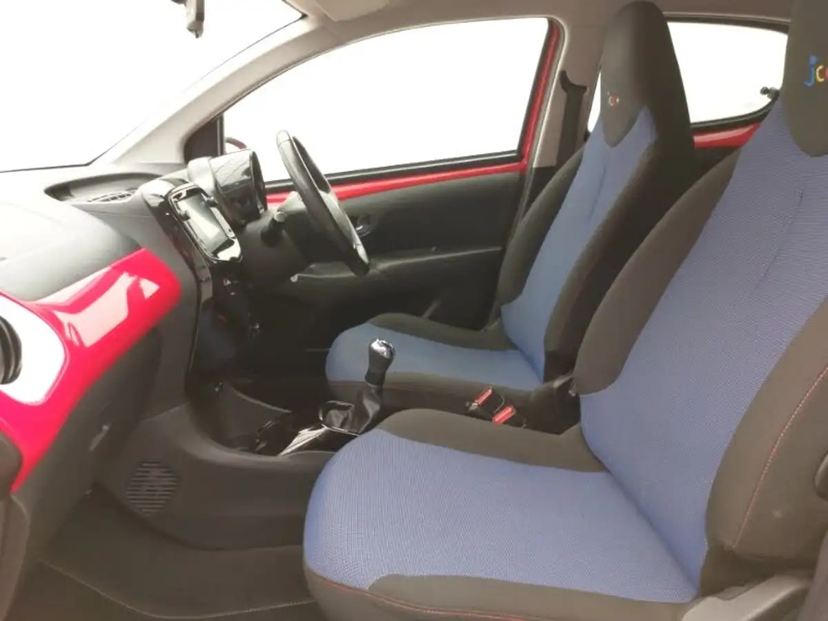 2021-citroen-c1-10-vti-jcc-big-4