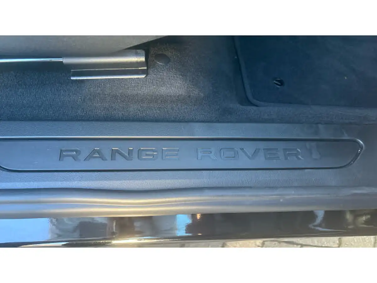 2024-land-rover-range-rover-evoque-15-p300e-s-big-11