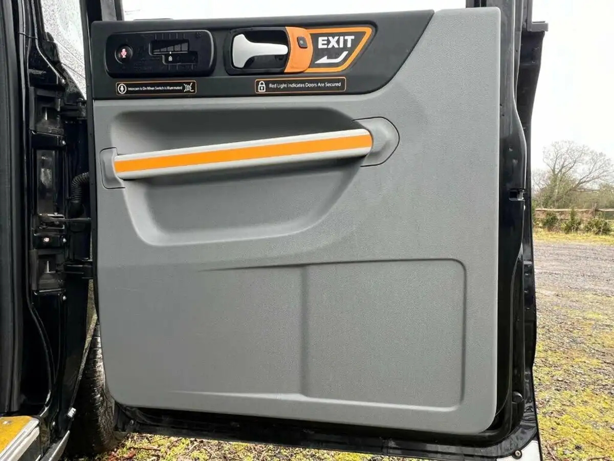 2019-levc-tx-15-vista-comfort-plus-big-44
