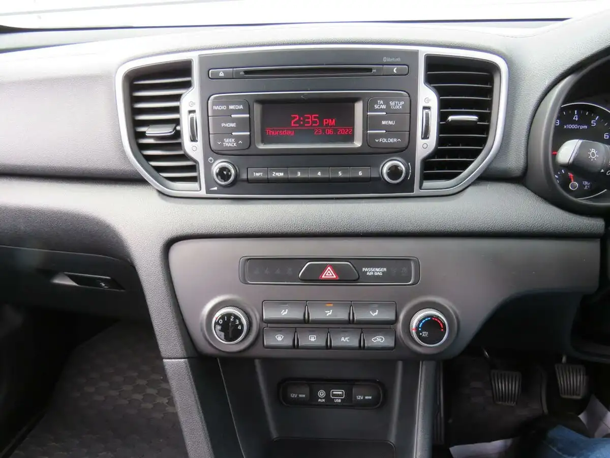 2018-kia-sportage-16-gdi-1-big-14