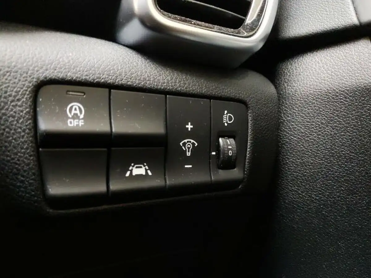 2021-kia-sportage-16crdi-gt-line-134bhp-awd-48v-dct-big-18