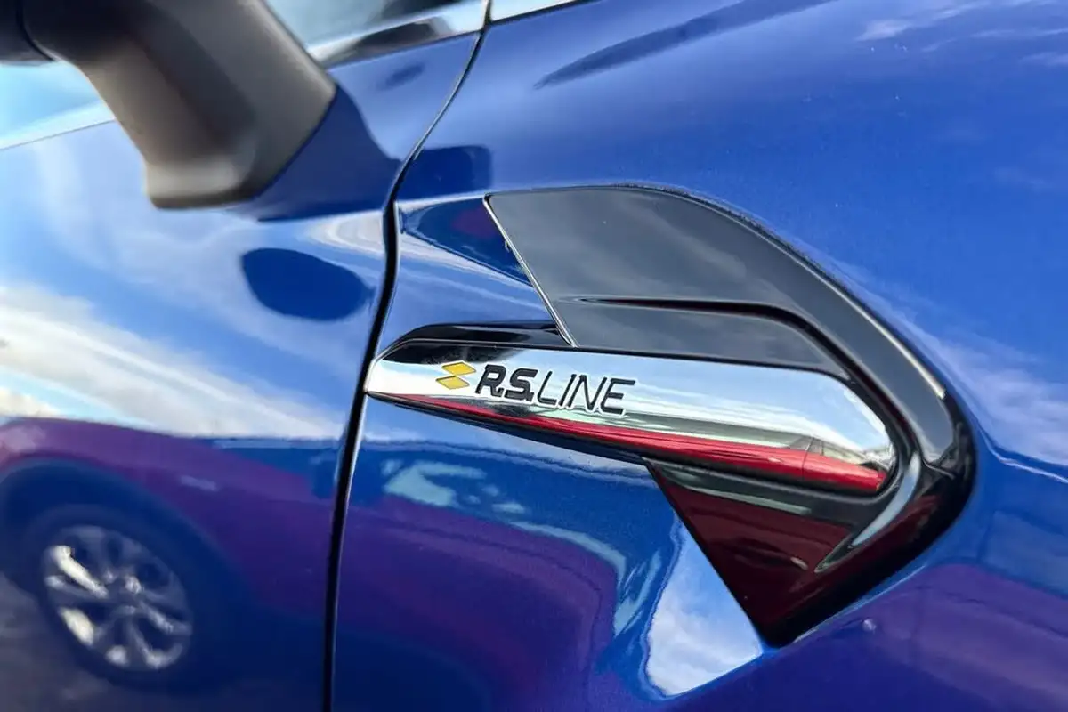 2022-renault-captur-16-rs-line-145ps-rs-line-e-tech-hybrid-big-39