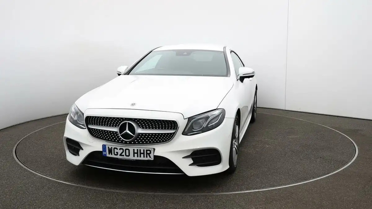 2020-mercedes-benz-e-class-20-e300-amg-line-premiumss-coupe-big-30