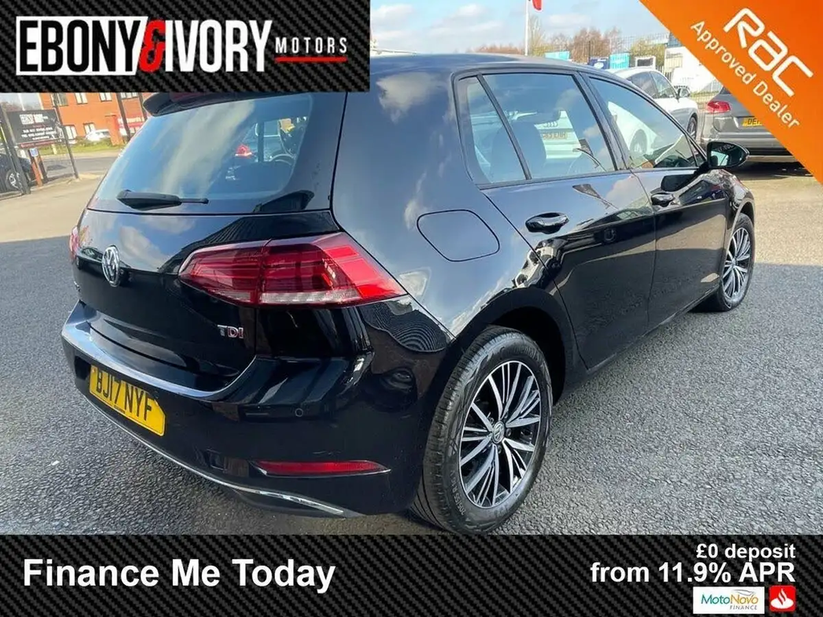 2017-volkswagen-golf-16tdi-se-nav-ss-hatchback-5d-big-5