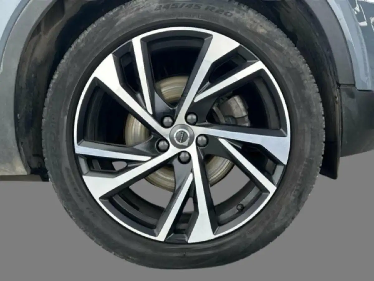 2020-volvo-xc40-20-b4-r-design-pro-big-5