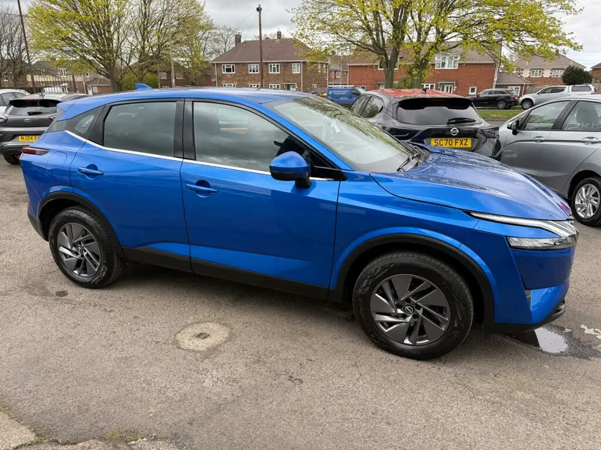 2023-nissan-qashqai-13-dig-t-acenta-premium-140ps-big-3