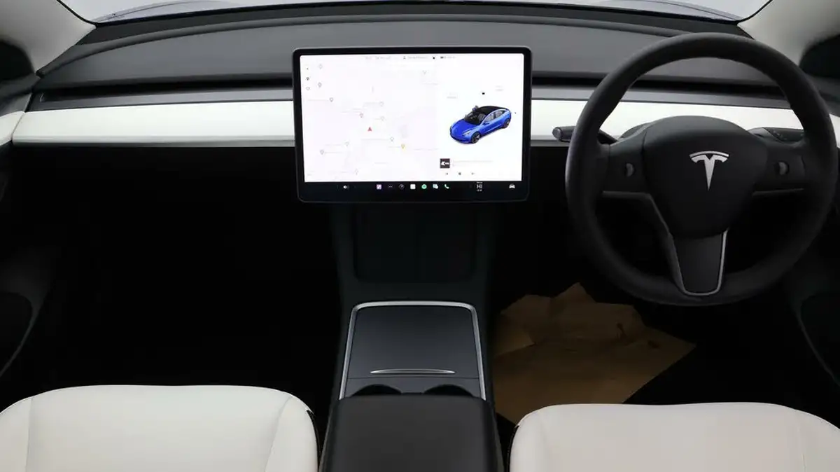 2021-tesla-model-3-e-long-range-4x4-big-12
