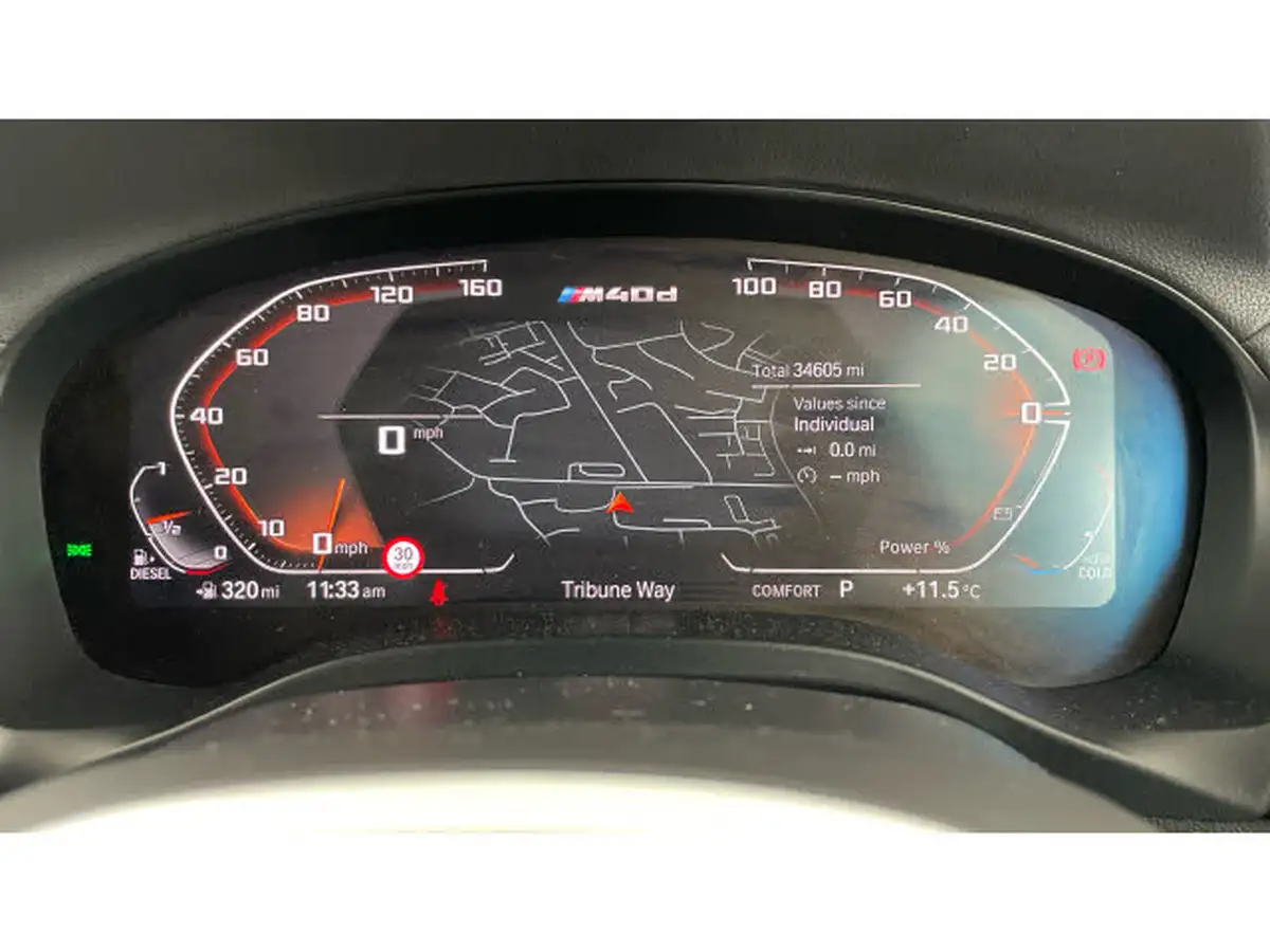 2022-bmw-x4-30td-m40d-big-8
