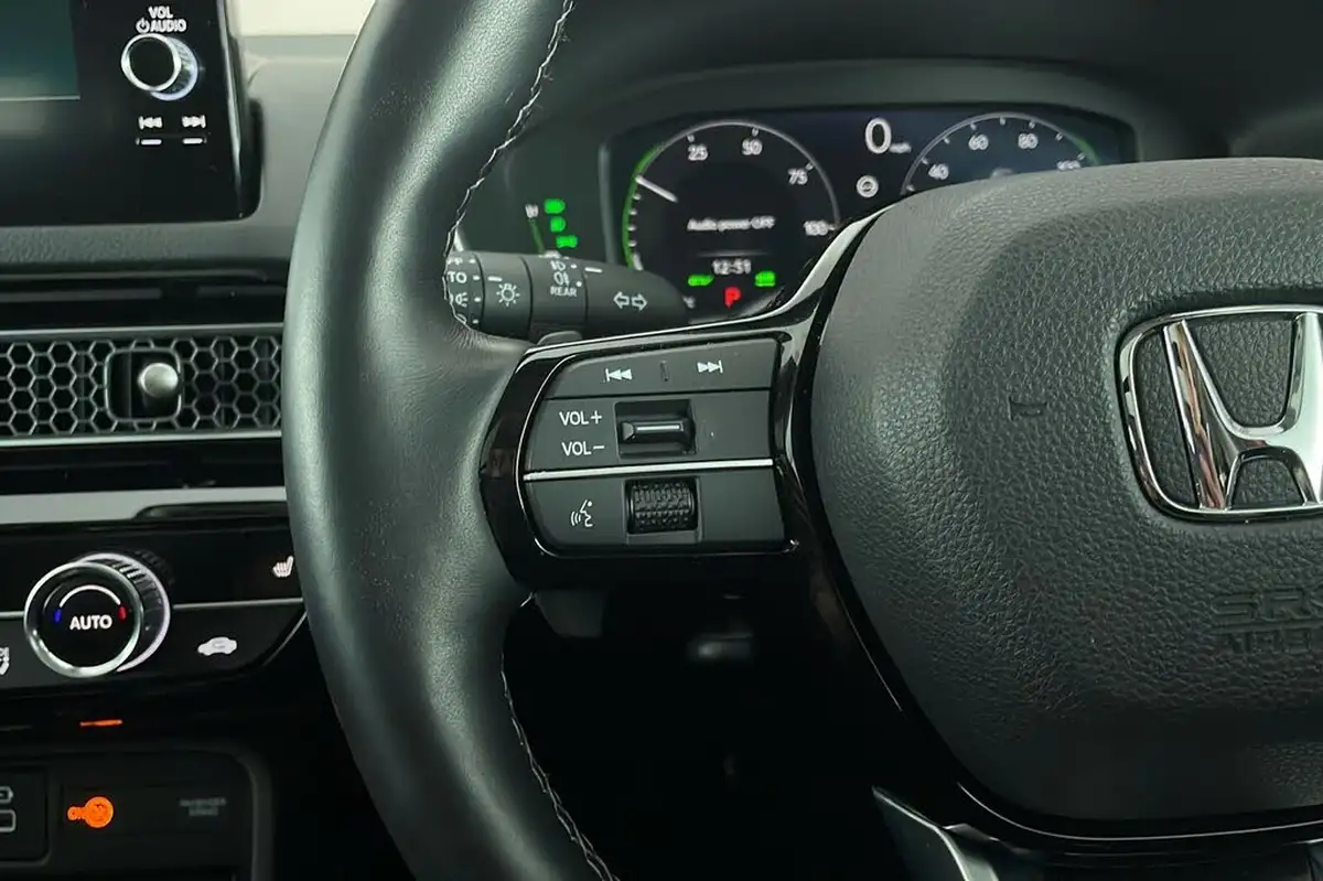 2023-honda-civic-20-i-mmd-advance-big-14