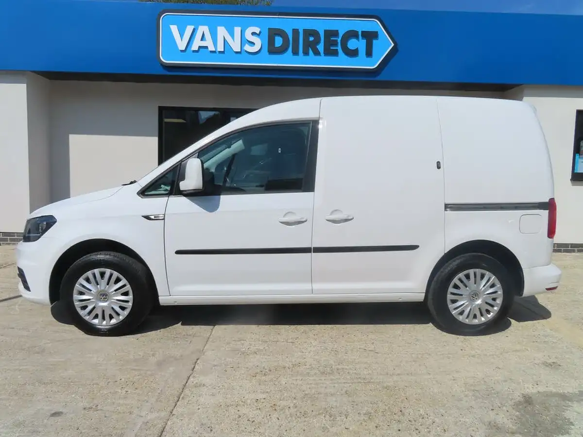 2018-volkswagen-caddy-20tdi-c20-highline-bmt-102pseu6-dsg-big-4