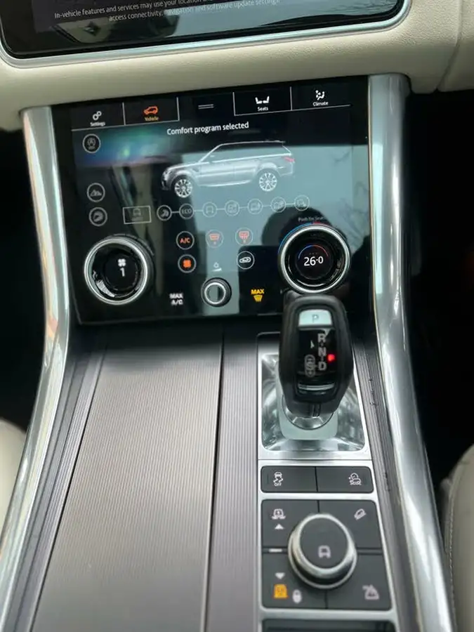 2020-land-rover-range-rover-sport-30-p400-hse-big-18