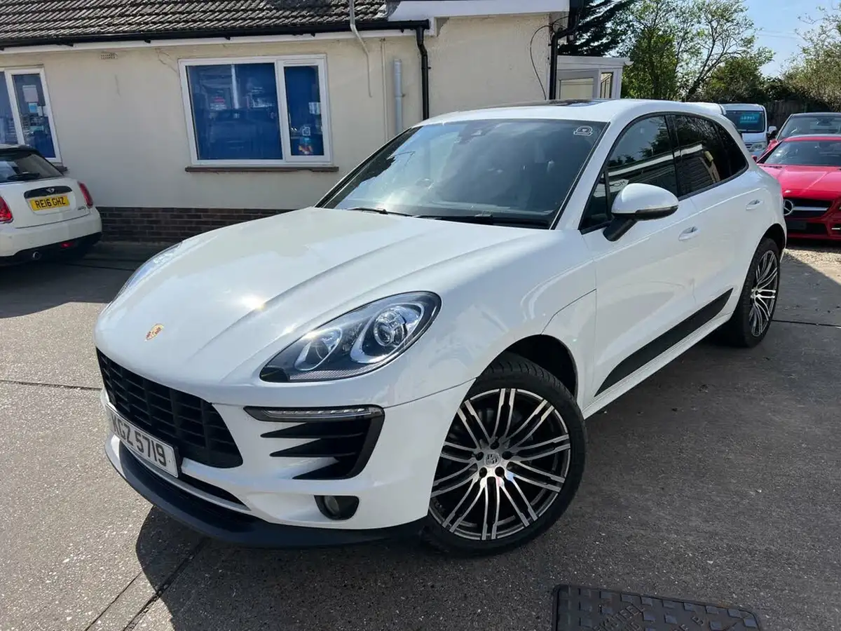 2018-porsche-macan-20-252ps-ss-big-0