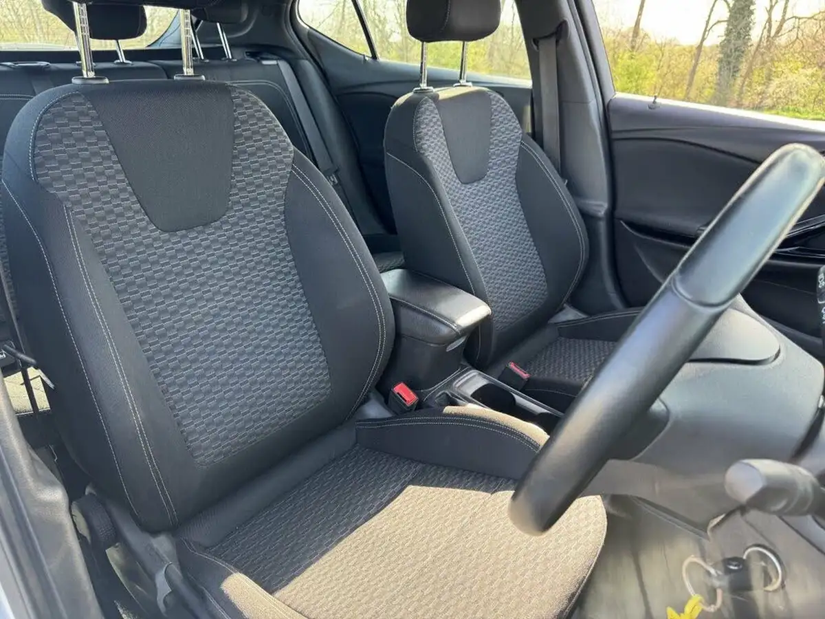 2016-vauxhall-astra-14i-16v-turbo-sri-nav-150ps-ss-hatchback-auto-big-11