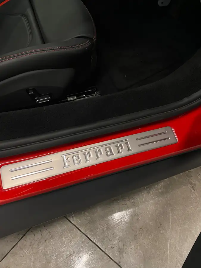 2023-ferrari-296-gtb-big-12
