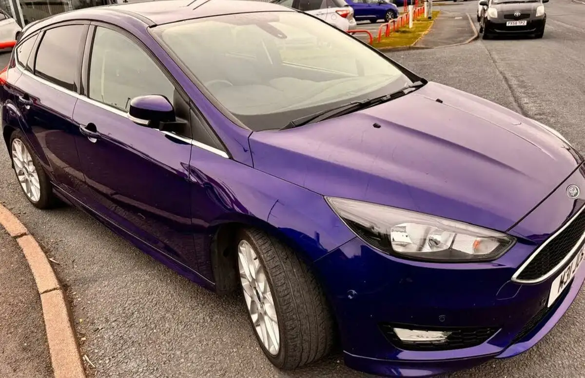 2016-ford-focus-15tdci-zetec-s-hatchback-big-0