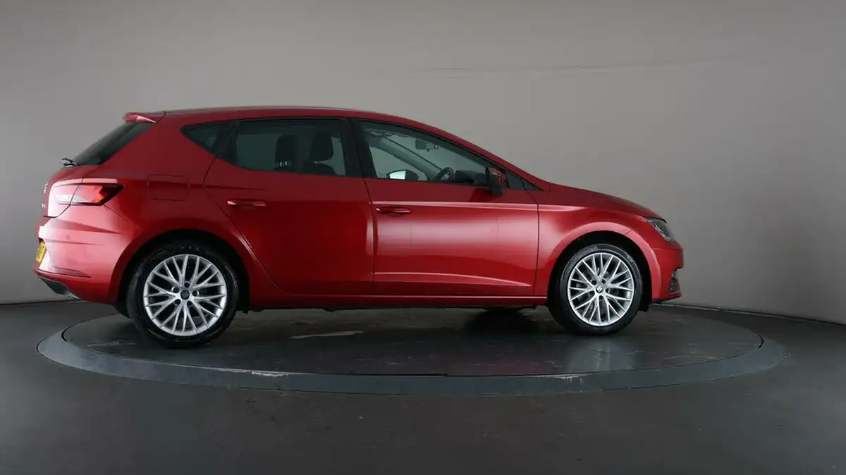 2020-seat-leon-10-tsi-evo-se-dynamic-big-54