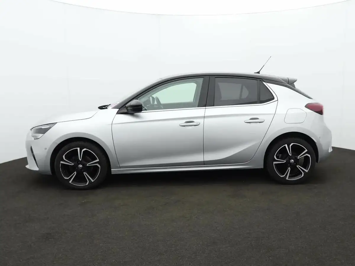2022-vauxhall-corsa-12i-elite-edition-big-3