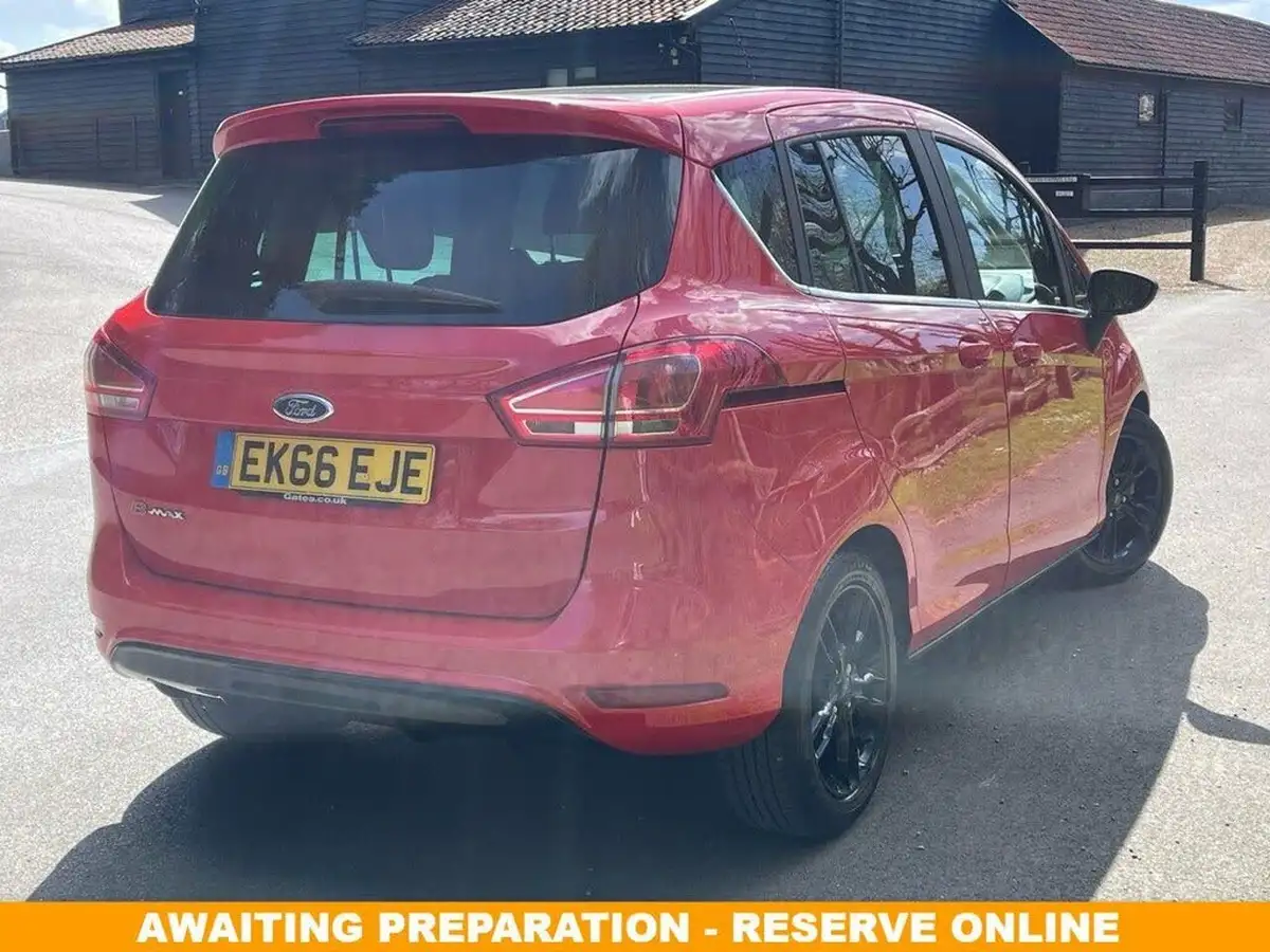 2016-ford-b-max-14-zetec-red-edition-big-1