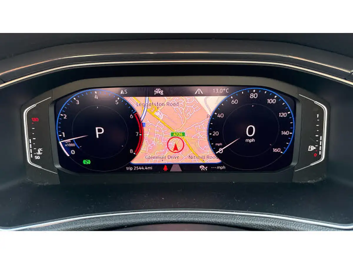 2019-volkswagen-t-roc-15-tsi-sel-dsg-big-24