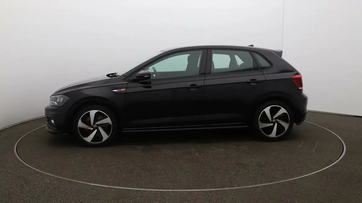 2021-volkswagen-polo-20-tsi-gti-big-58