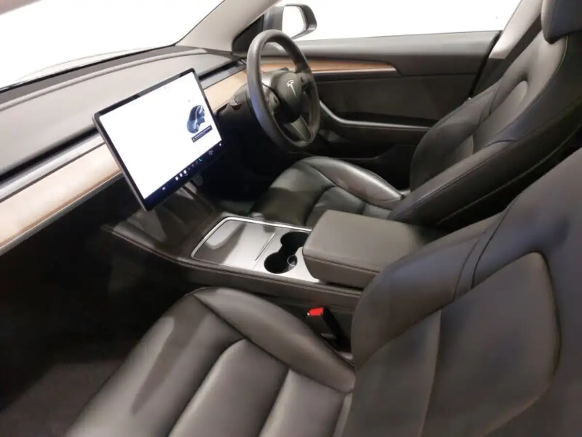 2021-tesla-model-3-e-long-range-4x4-big-4