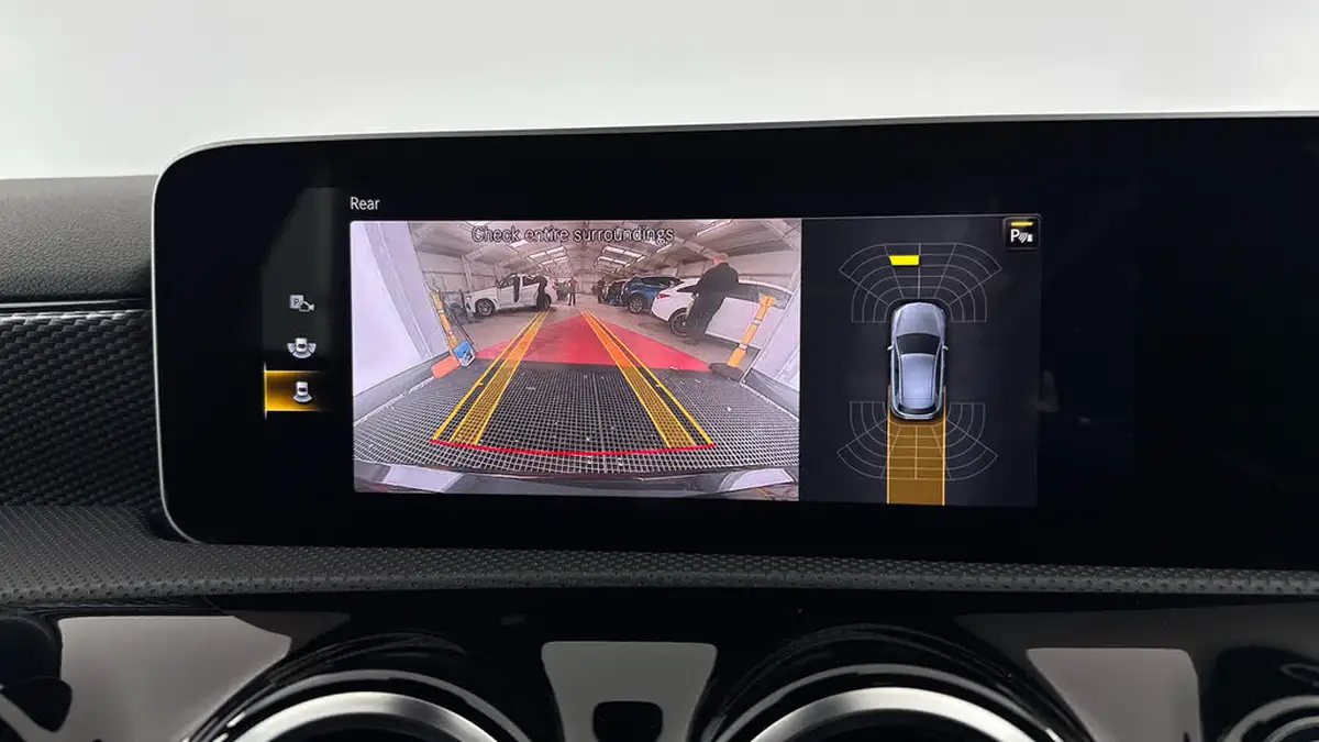 2020-mercedes-benz-a-class-13-a180-sport-executive-hatchback-5d-7g-dct-big-16