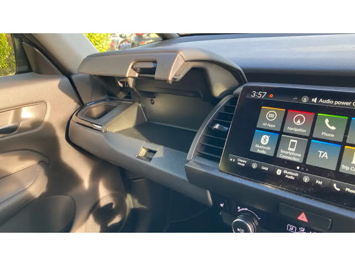 2023-honda-jazz-15-i-mmd-crosstar-advance-big-34
