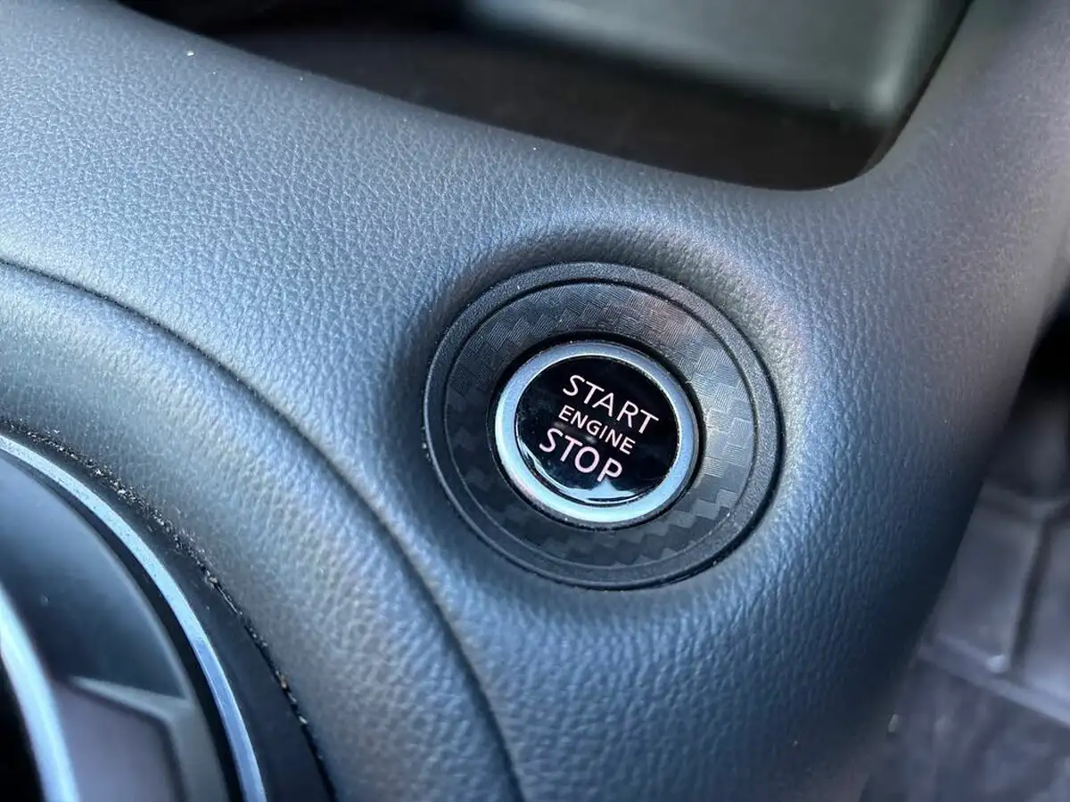 2021-nissan-juke-10-dig-t-tekna-dct-big-20