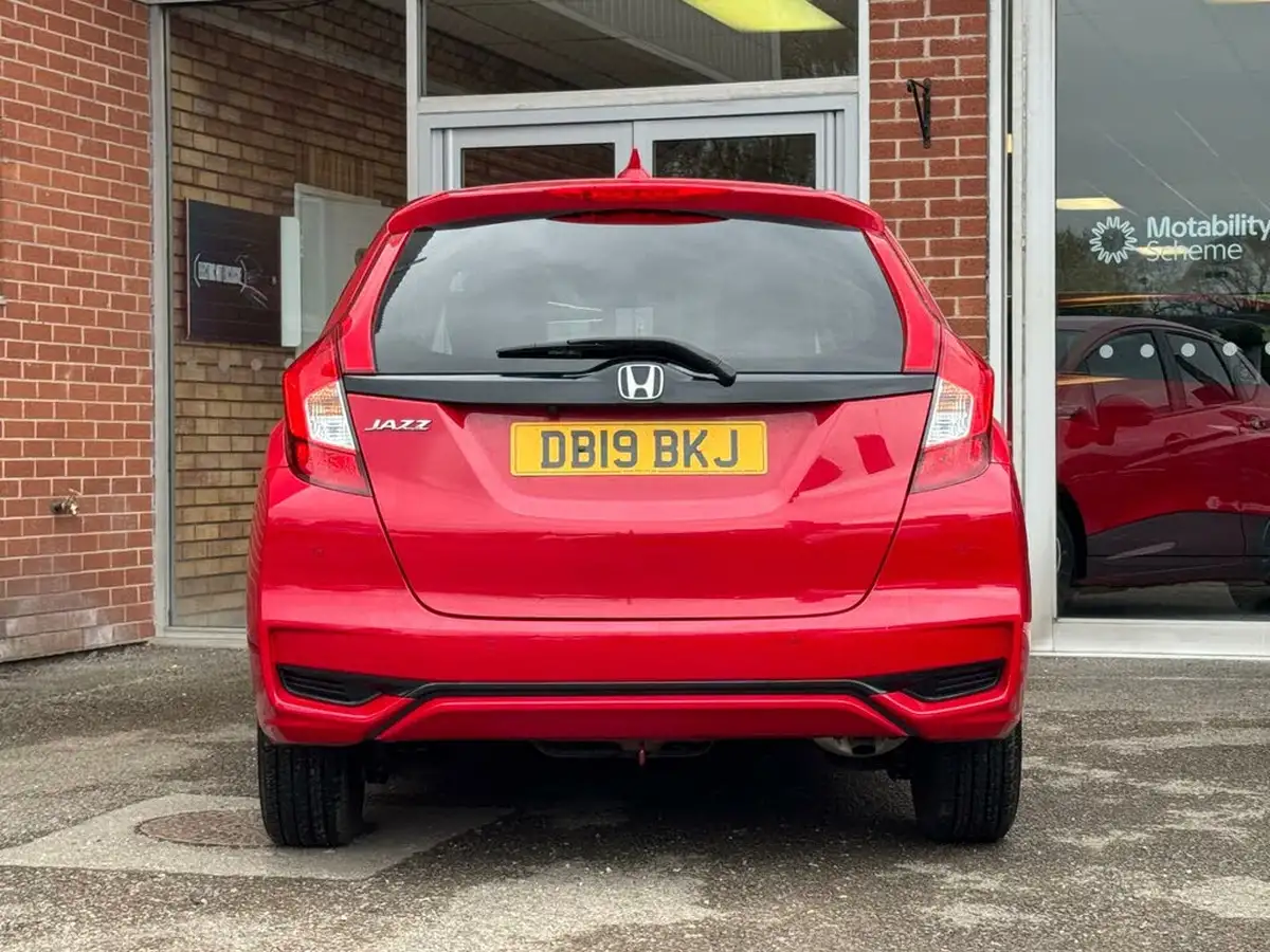 2019-honda-jazz-13-i-vtec-ex-cvt-big-5