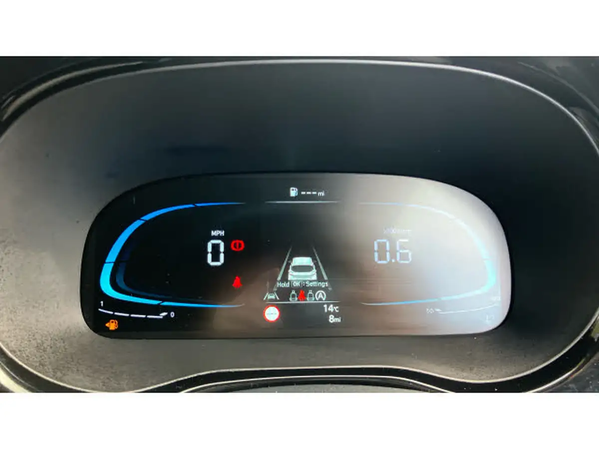 2024-hyundai-i10-12-premium-79ps-big-17